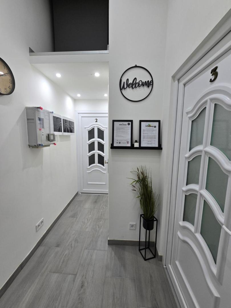 Maria - Modern In The Center Of Апартаменти *